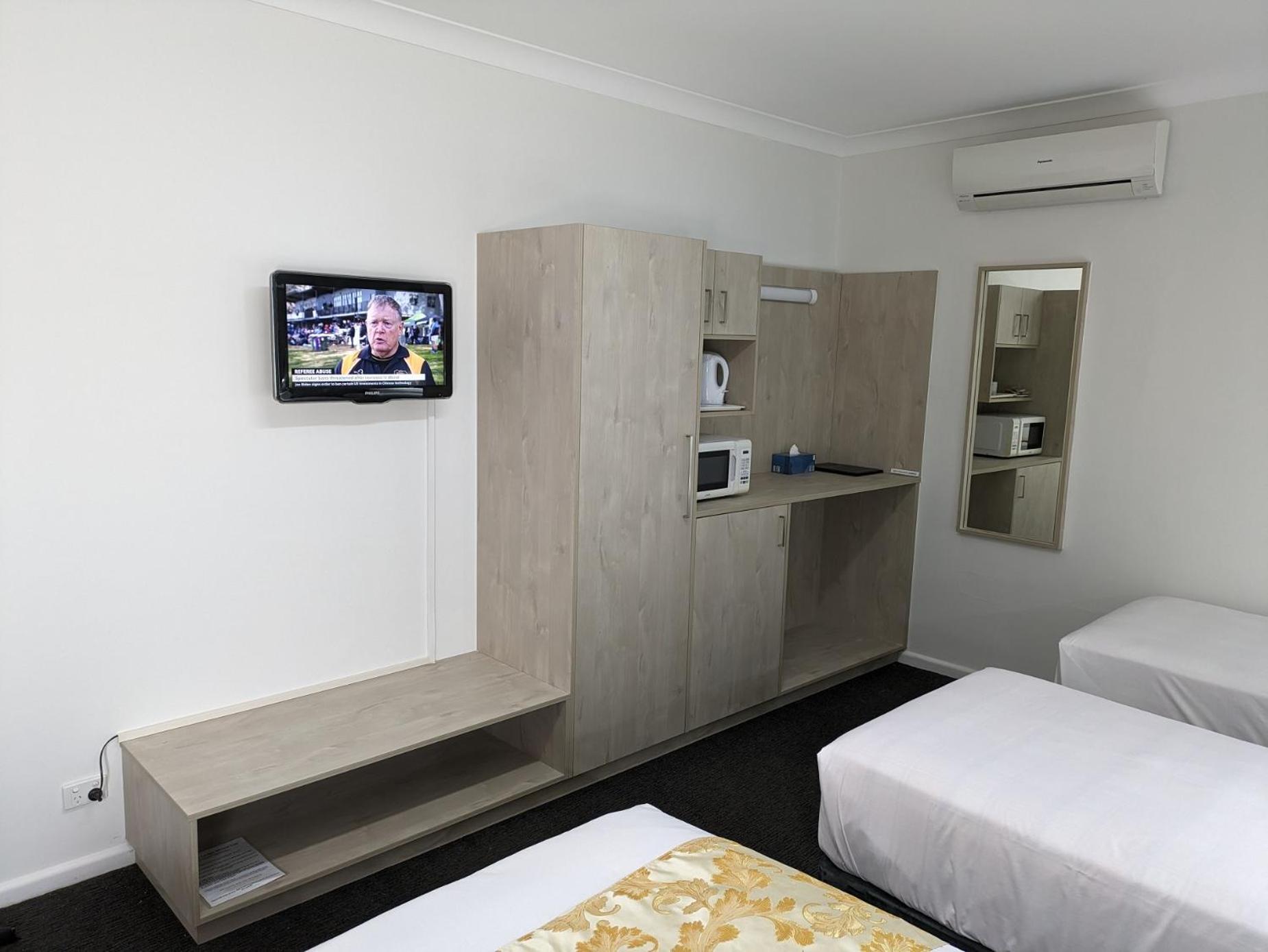 Country Lodge Motor Inn Bathurst Extérieur photo