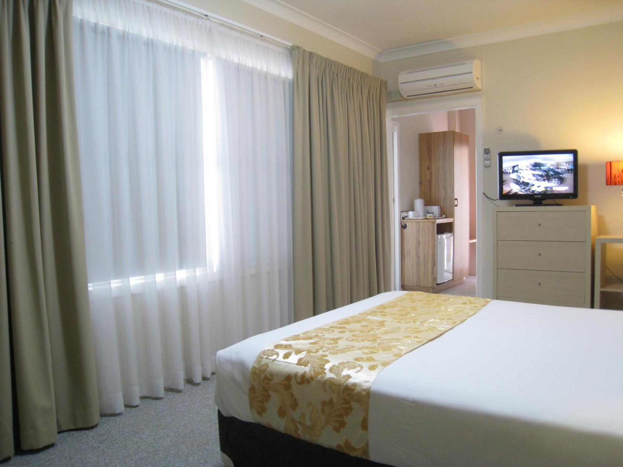 Country Lodge Motor Inn Bathurst Extérieur photo