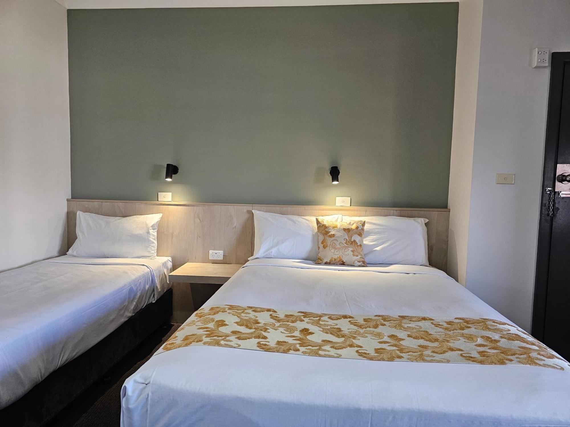 Country Lodge Motor Inn Bathurst Extérieur photo
