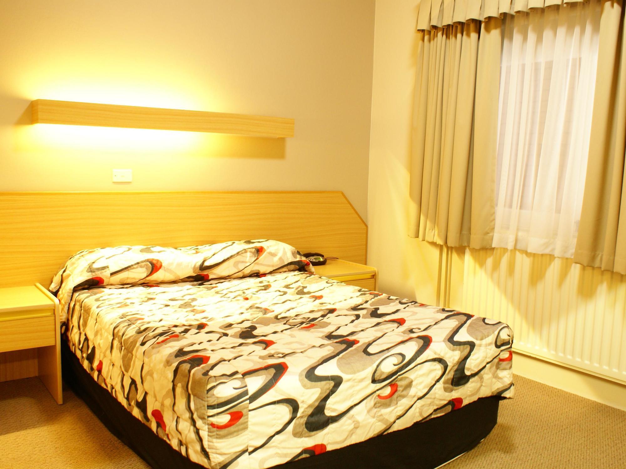 Country Lodge Motor Inn Bathurst Extérieur photo