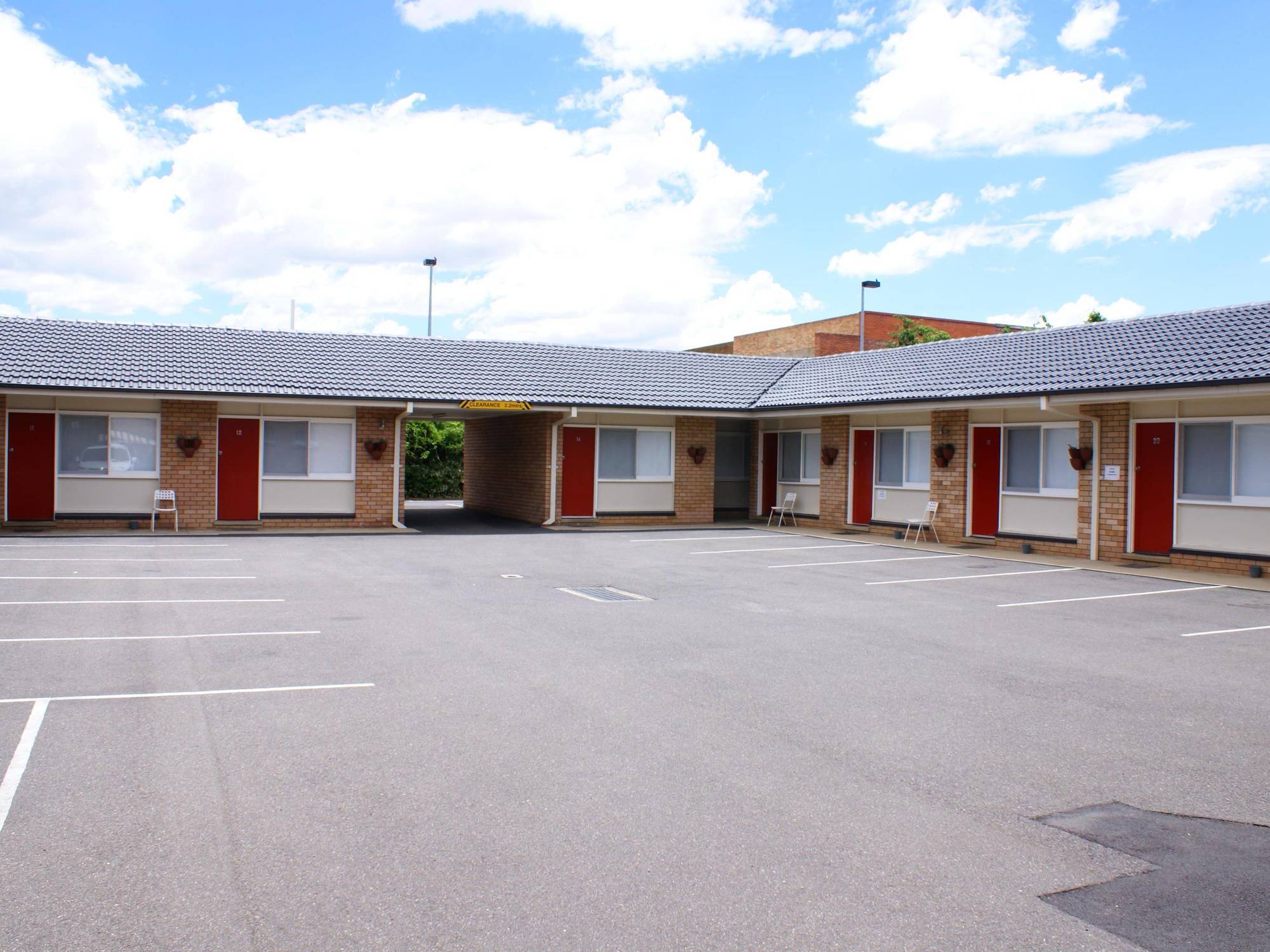 Country Lodge Motor Inn Bathurst Extérieur photo